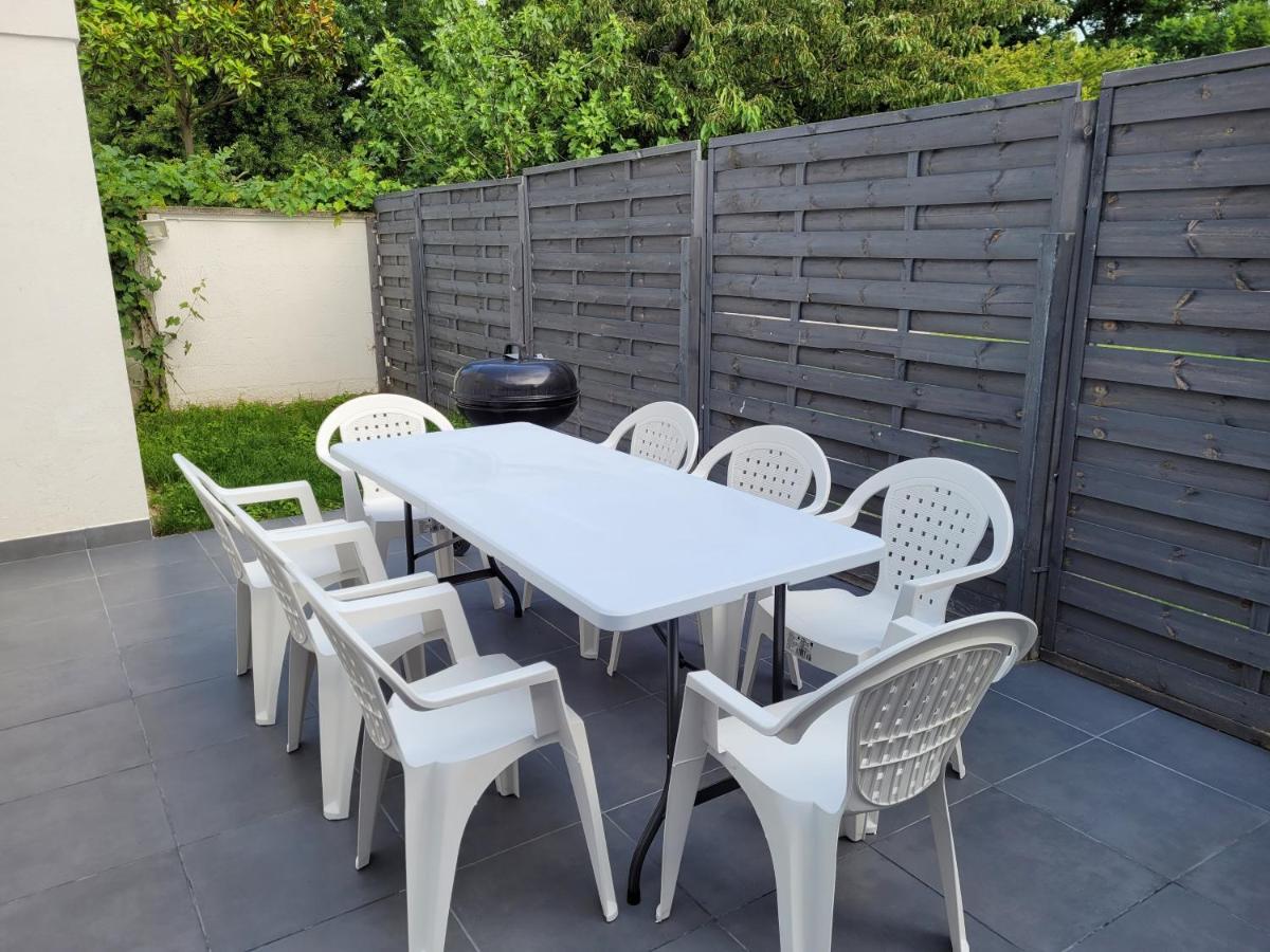100M2 2 Chambres 8 Personnes - Grand Parking Et Terrasse Privee - Proche Cdg-Parc Expositions-Paris-Asterix-Disney Villepinte  Εξωτερικό φωτογραφία