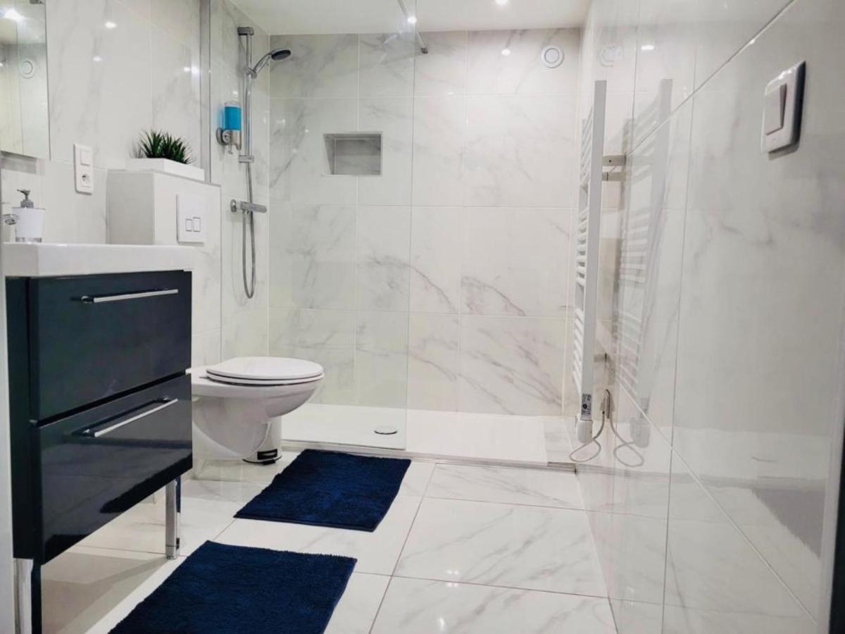 100M2 2 Chambres 8 Personnes - Grand Parking Et Terrasse Privee - Proche Cdg-Parc Expositions-Paris-Asterix-Disney Villepinte  Εξωτερικό φωτογραφία